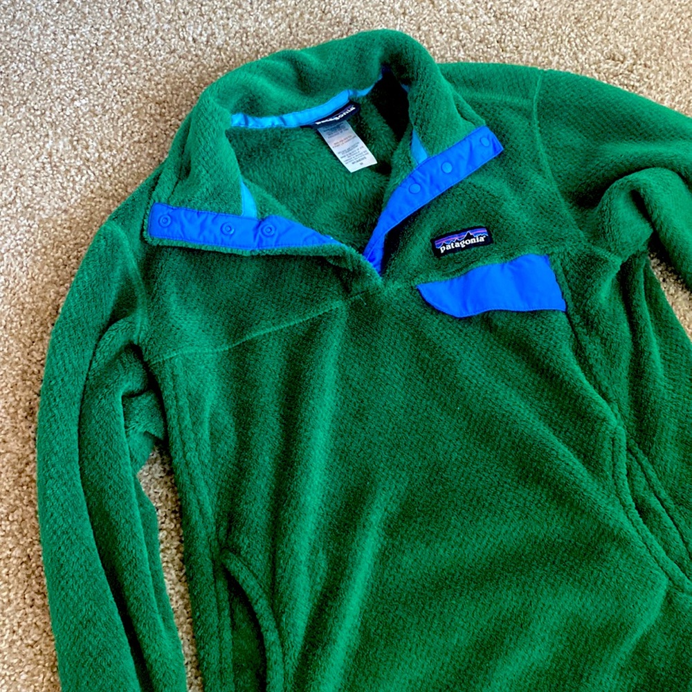 patagonia green snap t fleece pullover- size medium